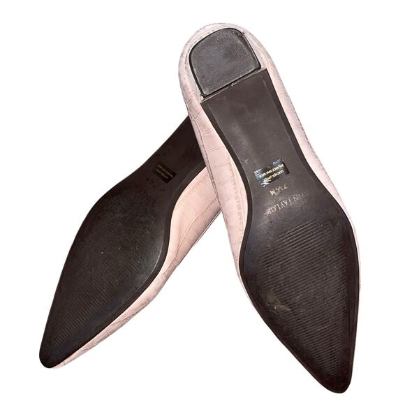 Ann Taylor Flats Leather Reptile Croc Blush Slip On Pointed Toe Shoes - Picture 8 of 10